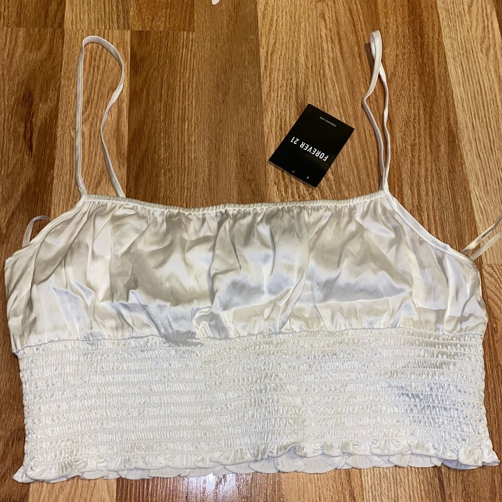 Super cute forever 21 white crop top